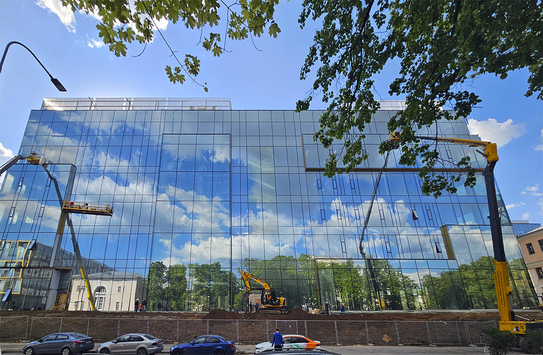 Завершение строительства многофункционального комплекса «Квантум-Парк»